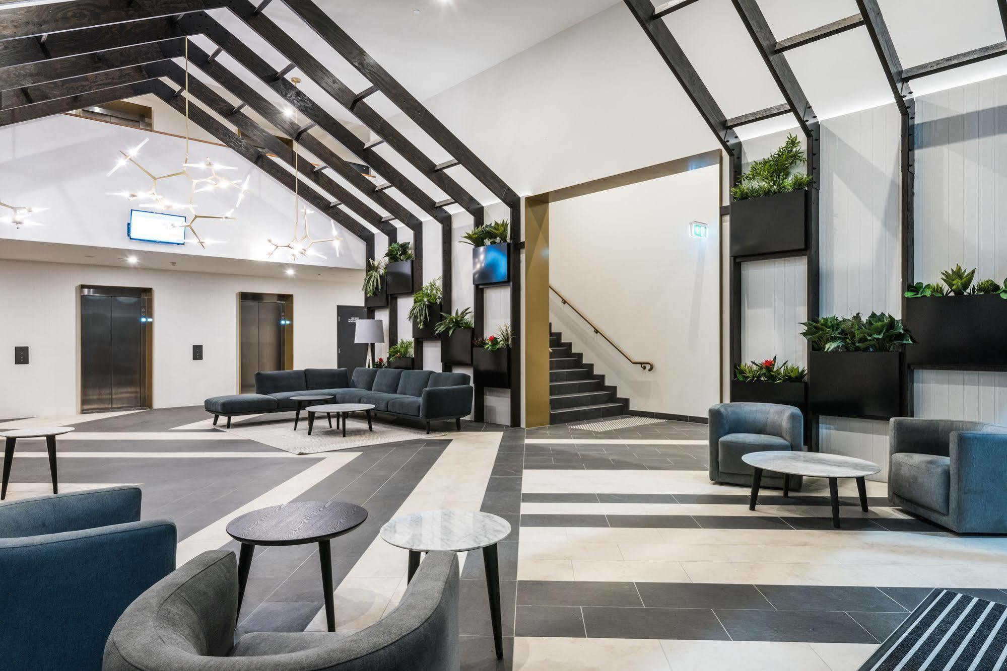 Playhouse Apartments Abbotsford メルボルン エクステリア 写真